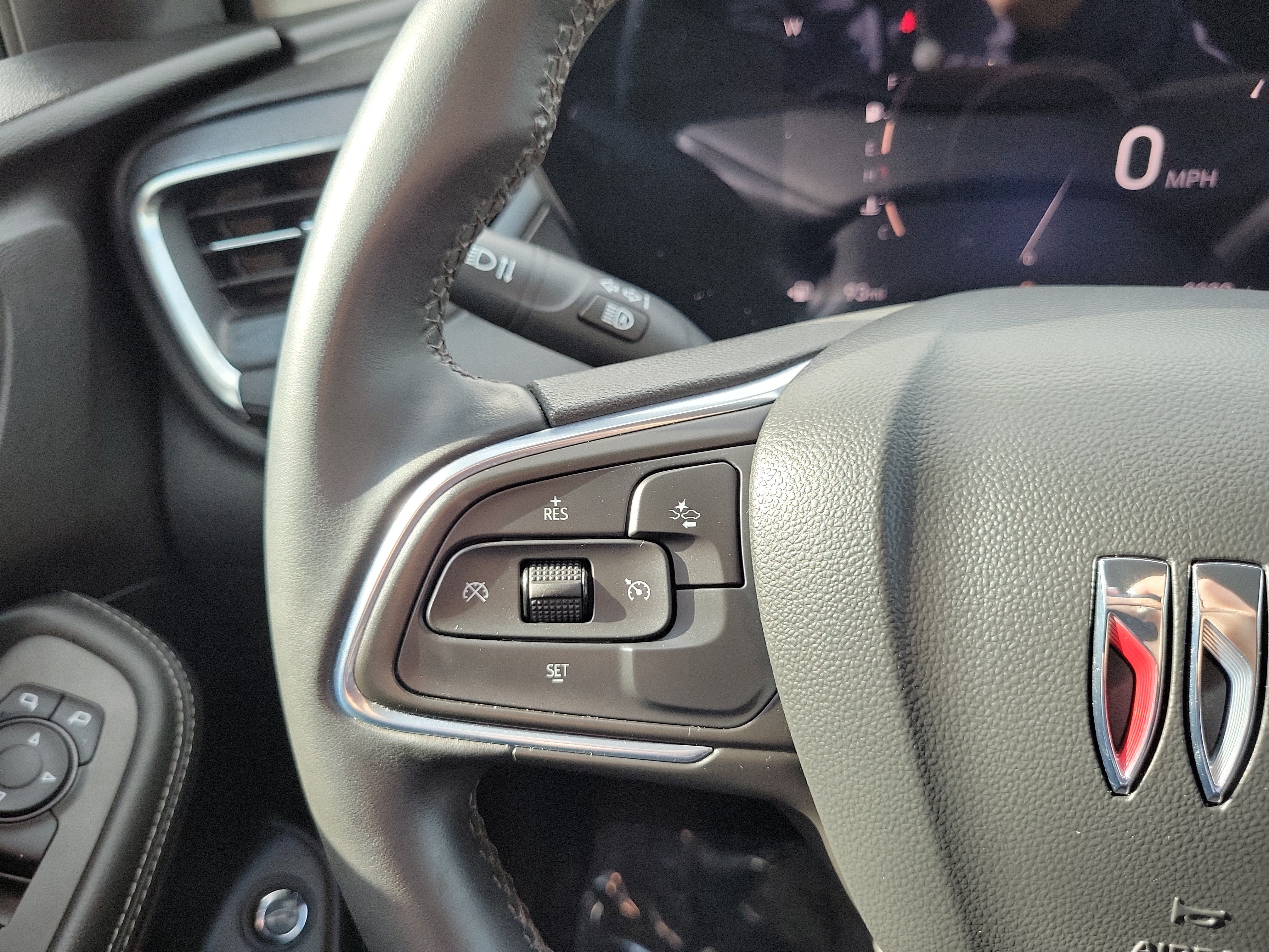 Used 2024 Buick Encore GX Sport Touring w/ Advanced Technology Package FWD image 21