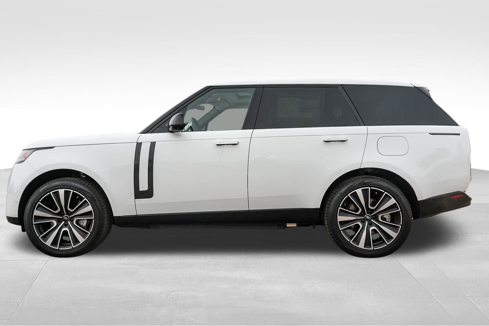 New 2025 Land Rover Range Rover SE image 7