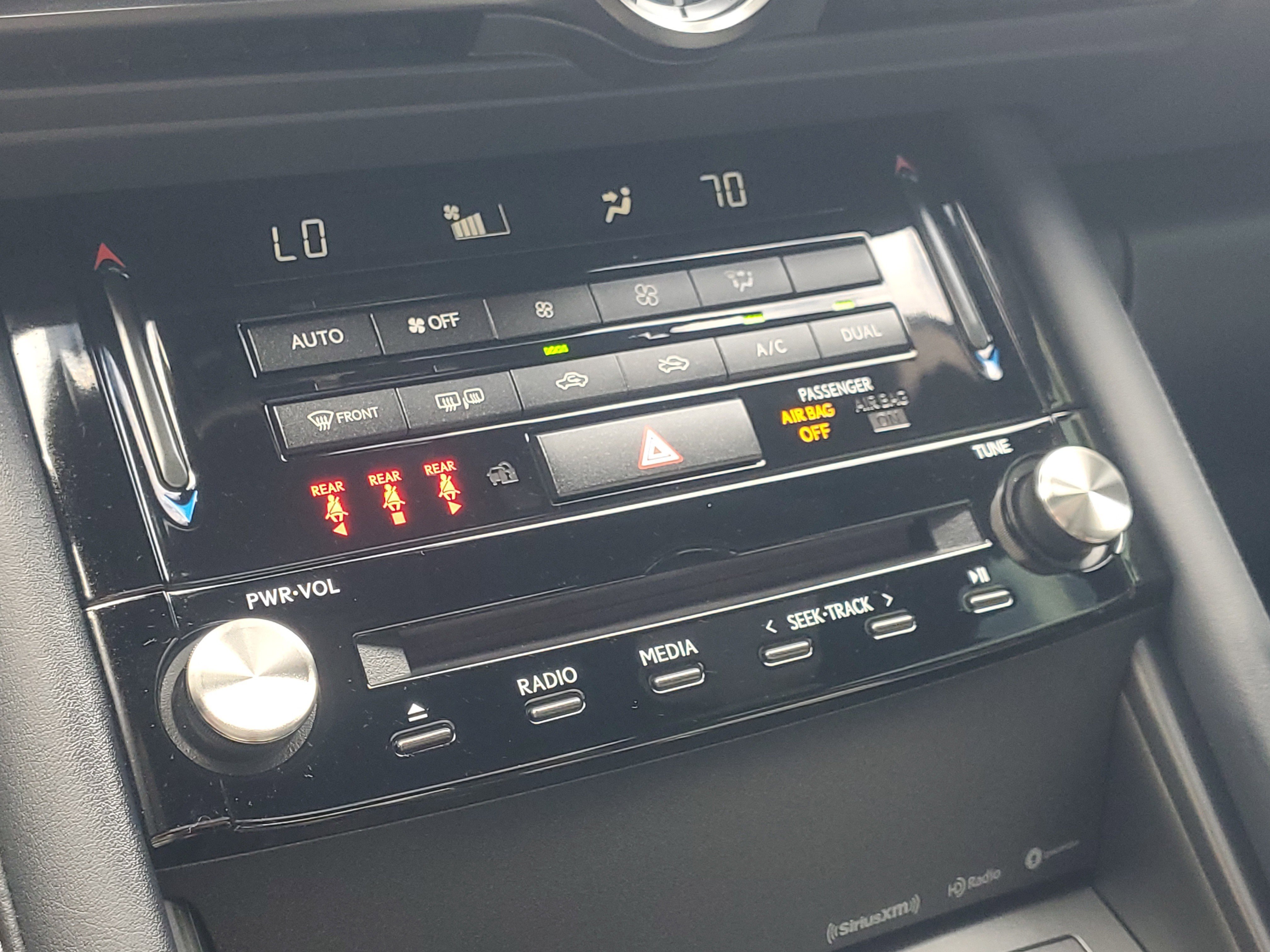 Used 2025 Lexus IS 300 w/ Premium Package RWD image 32