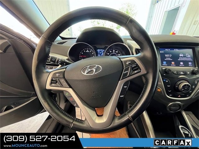 Used 2017 Hyundai Veloster image 19