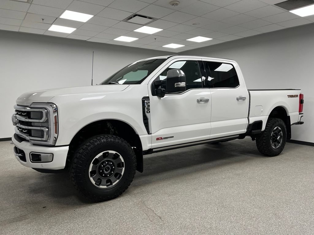 Used 2024 Ford F350 Platinum w/ Tremor Off-Road Package AWD/4WD image 6