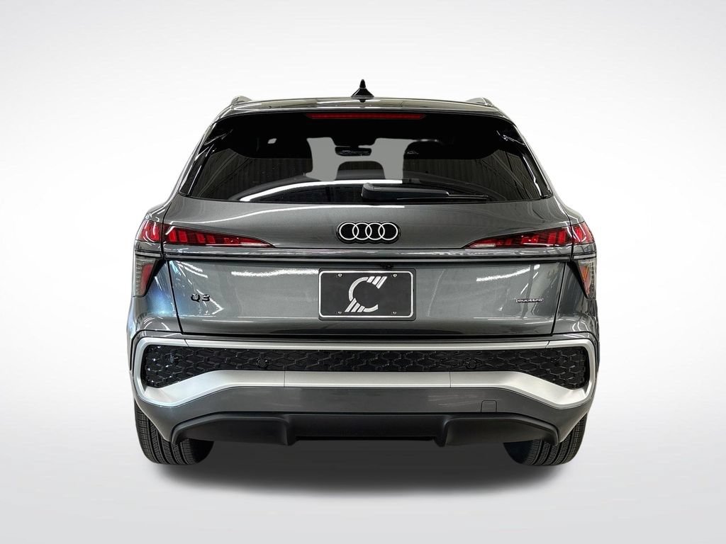 New 2026 Audi Q3 quattro 2.0T AWD/4WD image 4