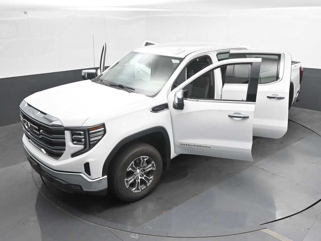 Used 2025 GMC Sierra 1500 SLT AWD/4WD image 49