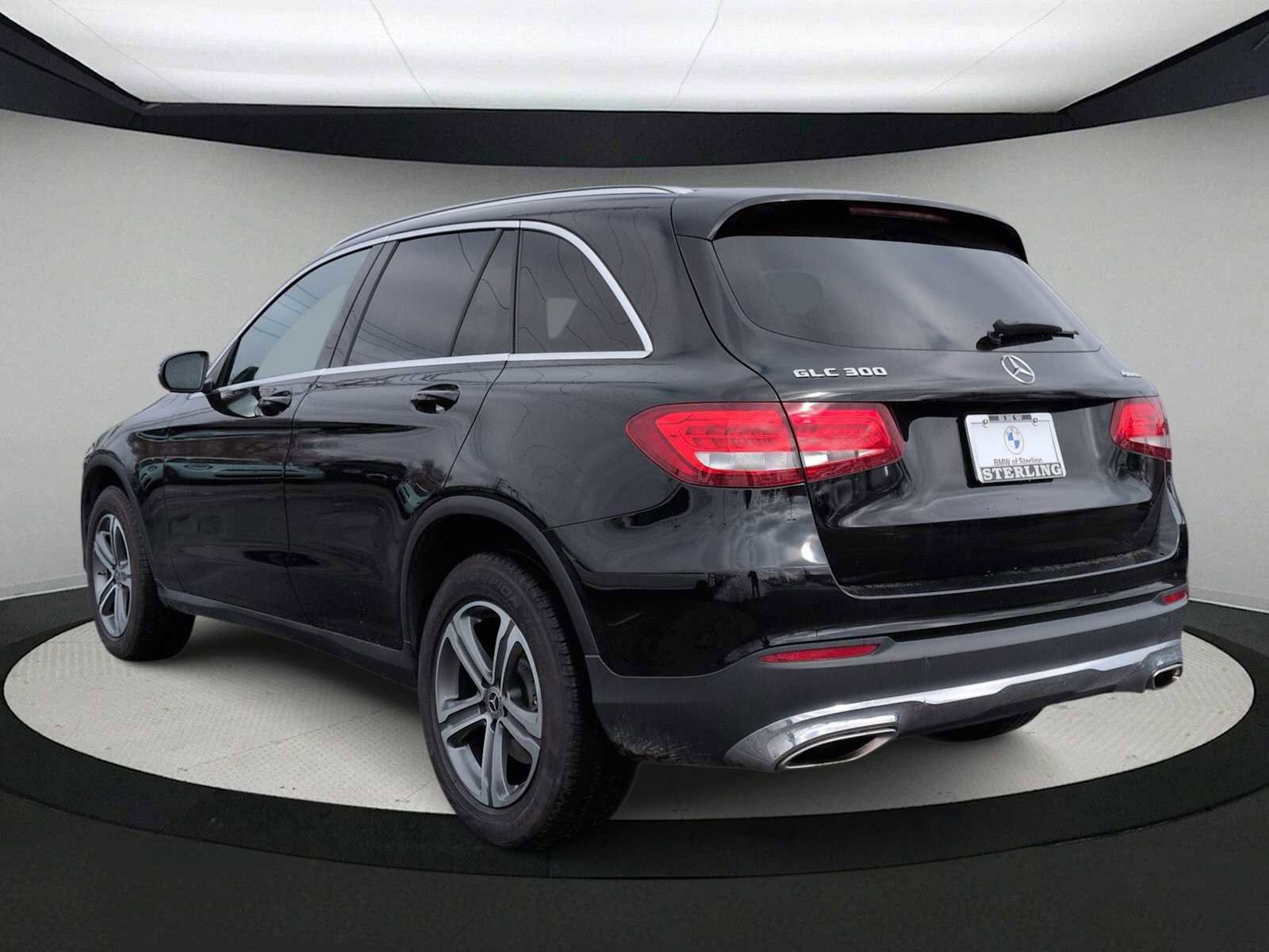 Used 2019 Mercedes-Benz GLC 300 4MATIC image 6