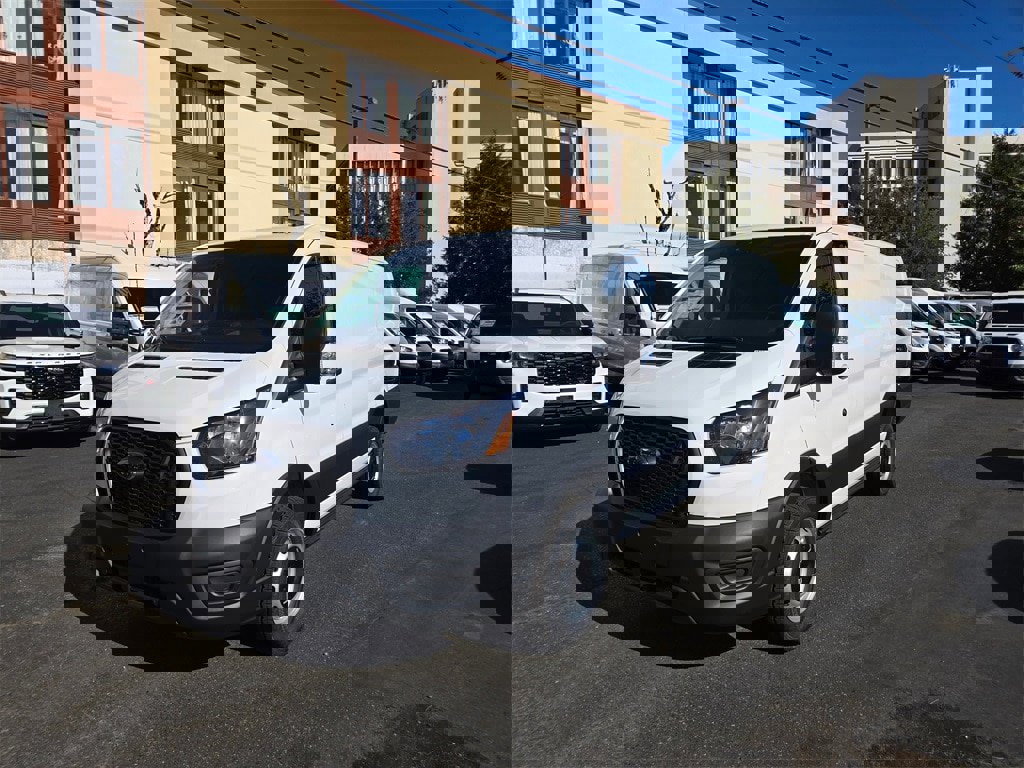 New 2025 Ford Transit 150 Low Roof