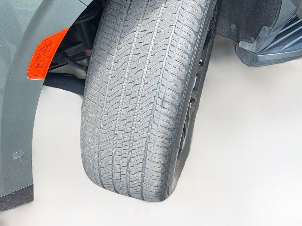 Certified 2023 Cadillac Escalade Sport w/ LPO, ONYX Package AWD/4WD image 45