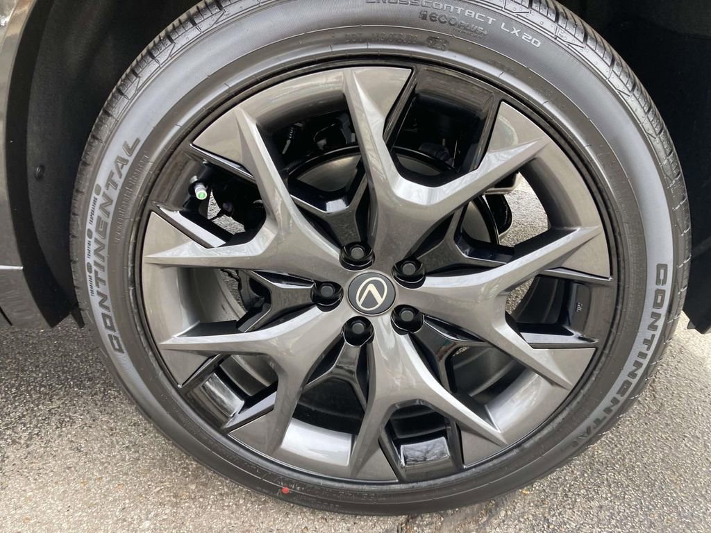 New 2026 Lexus TX 500h AWD image 7