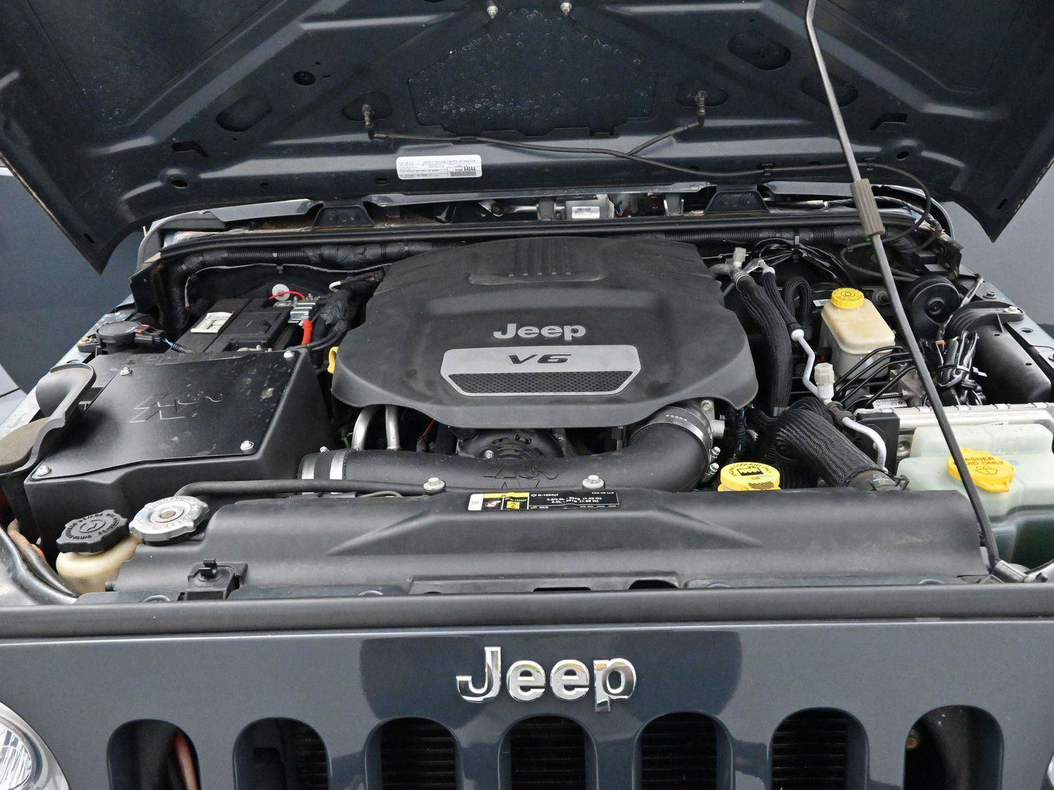 Used 2017 Jeep Wrangler Unlimited Sport w/ Quick Order Package 24S image 32