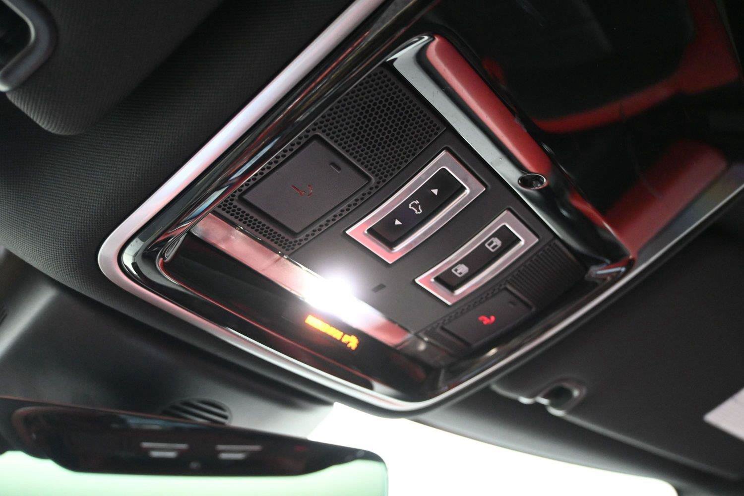 Used 2020 Land Rover Range Rover Sport HST AWD/4WD image 8