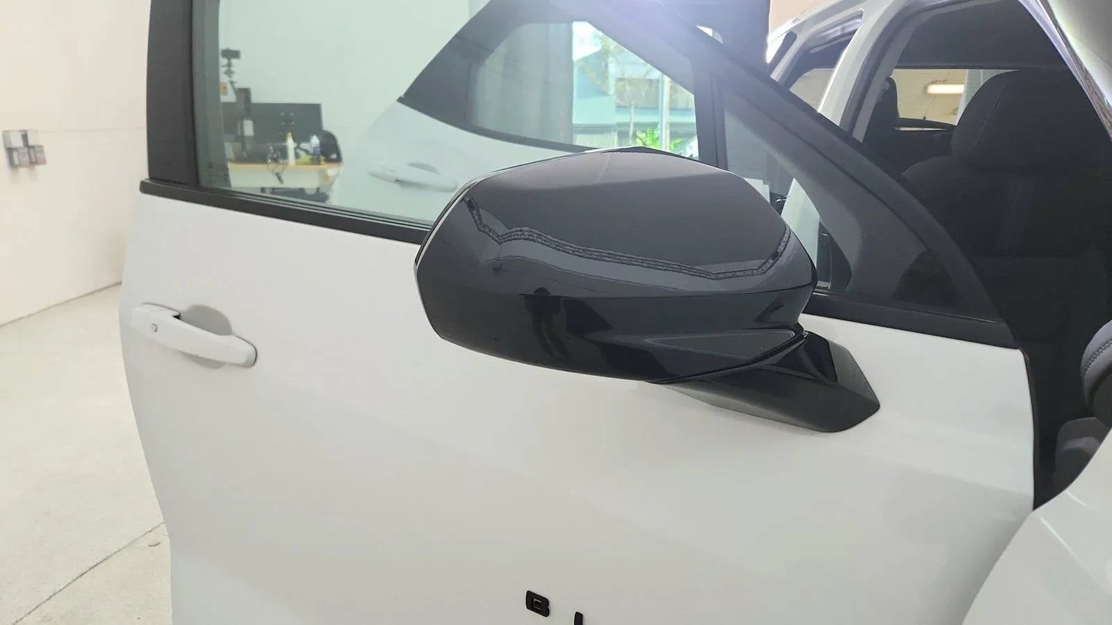 Used 2023 Chevrolet Blazer LT w/ Convenience Package FWD image 34