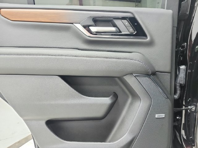 New 2027 GMC Yukon Denali w/ Sun & Power Step Package AWD/4WD image 40