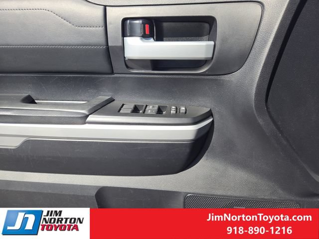 Used 2020 Toyota Tundra Limited w/ Limited Premium Package AWD/4WD image 25