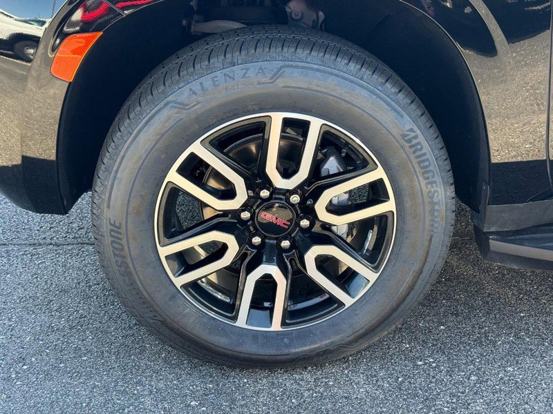 Used 2021 GMC Yukon XL AT4 w/ Rear Media and Nav Package image 7