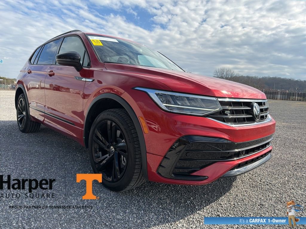 Used 2024 Volkswagen Tiguan SE R-Line image 7