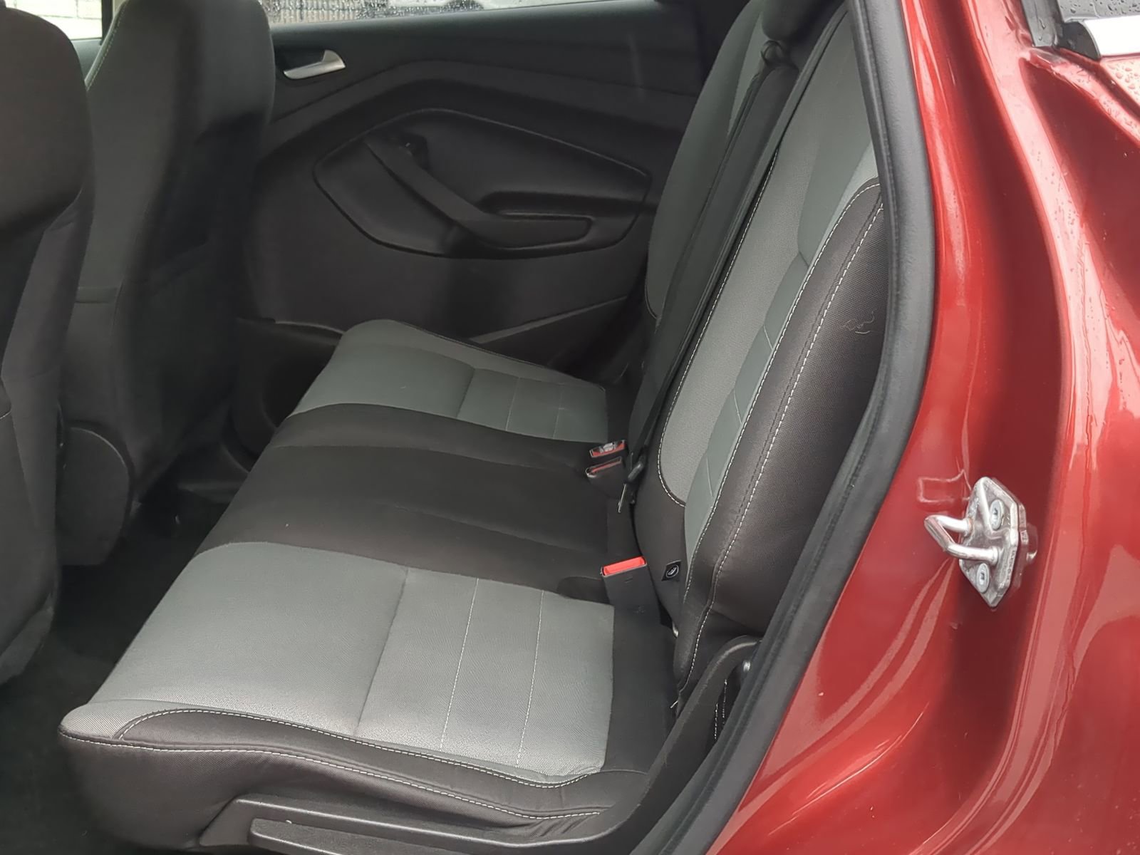 Used 2016 Ford Escape SE image 21
