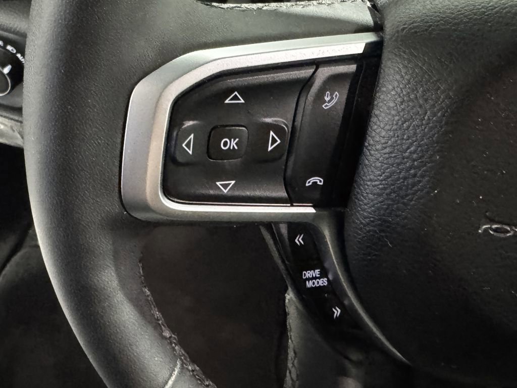 Used 2025 RAM 1500 Big Horn AWD/4WD image 5