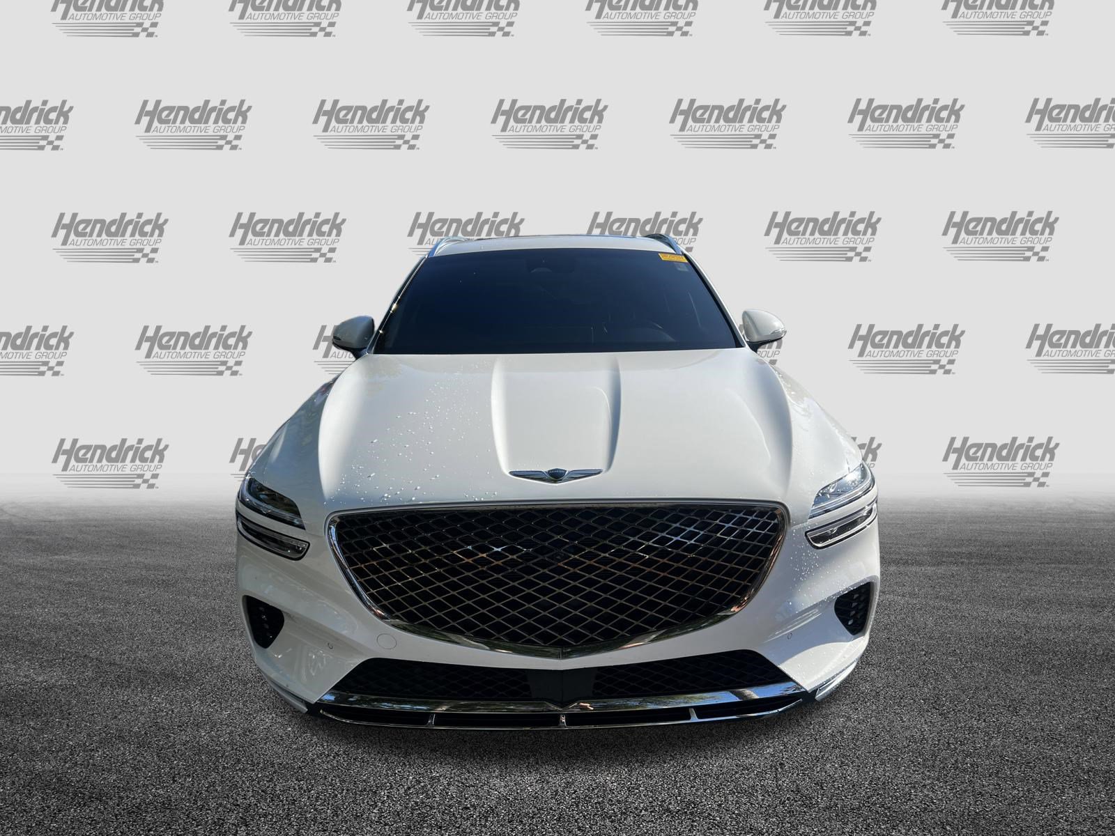 Used 2022 Genesis GV70 2.5T w/ Advanced Package image 3