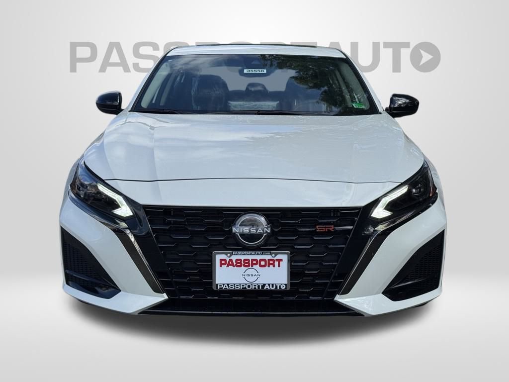 New 2025 Nissan Altima 2.5 SR w/ SR Premium Package image 2