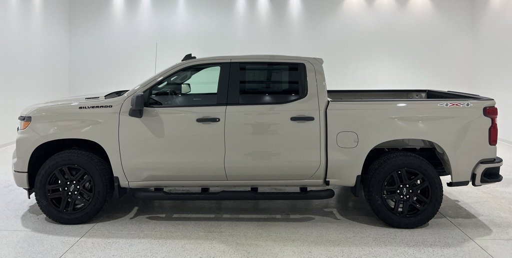 New 2026 Chevrolet Silverado 1500 Custom w/ Turbomax Blackout Package image 2