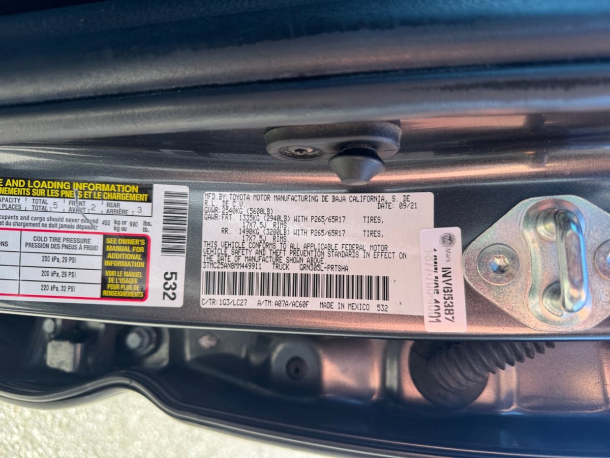 Used 2021 Toyota Tacoma TRD Sport w/ TRD Premium Sport Package image 21