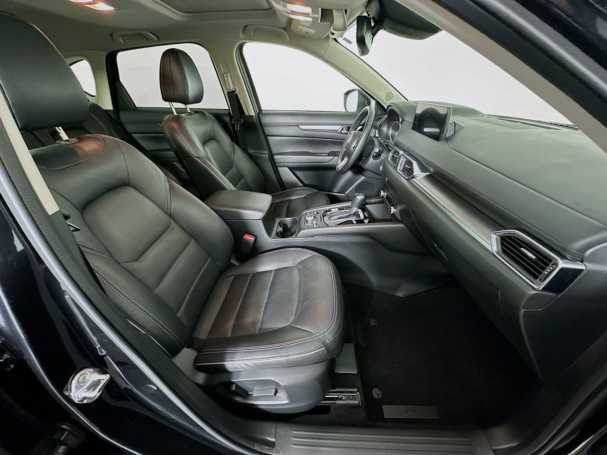 Used 2025 MAZDA CX-5 AWD 2.5 S w/ Preferred Package image 34