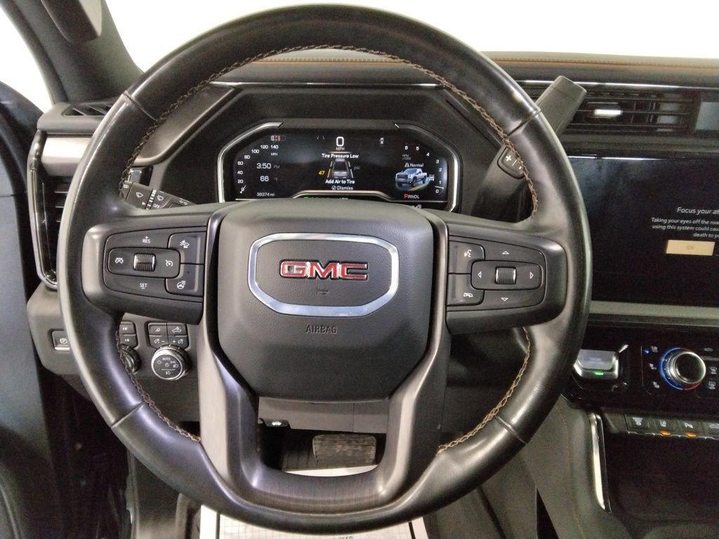 Used 2024 GMC Sierra 2500 AT4 w/ AT4 Premium Plus Package image 12