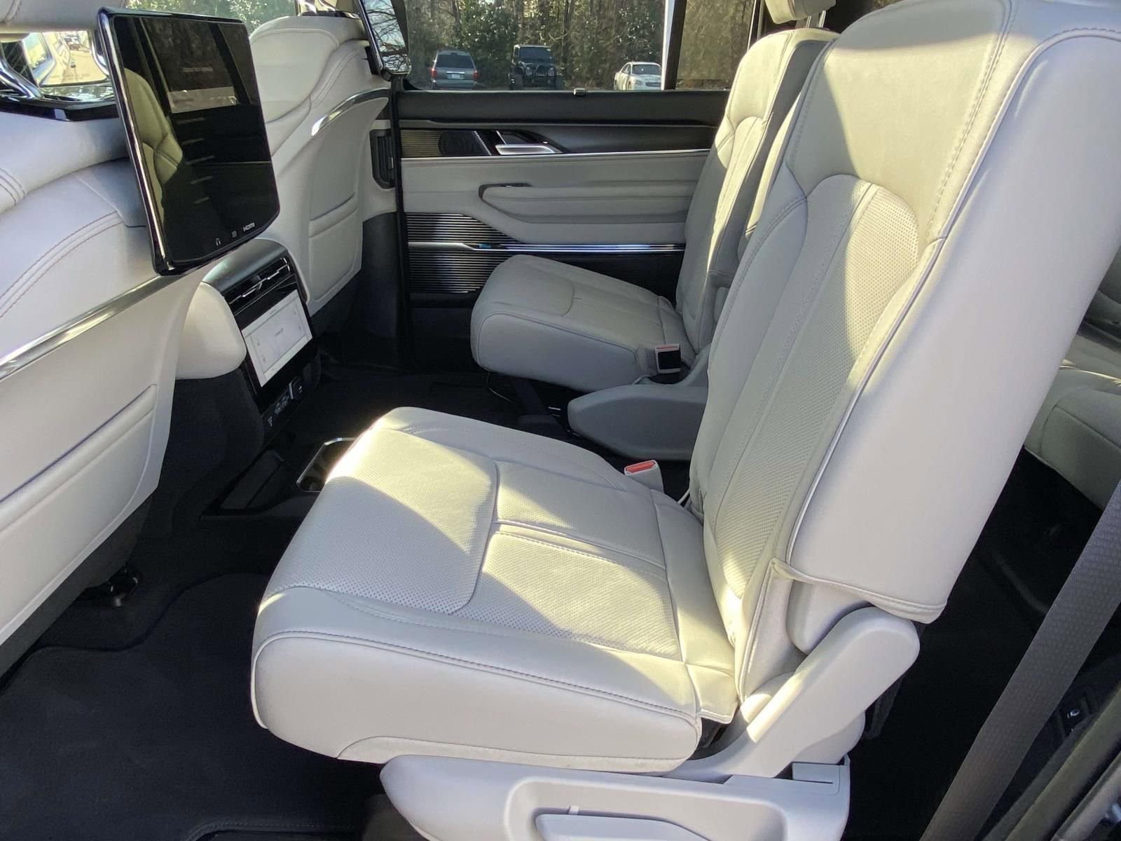 New 2026 Jeep Grand Wagoneer Summit w/ Rear Seat Video Group I image 11