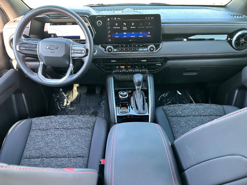 Used 2024 Chevrolet Colorado Z71 w/ Z71 Convenience Package 2 image 12