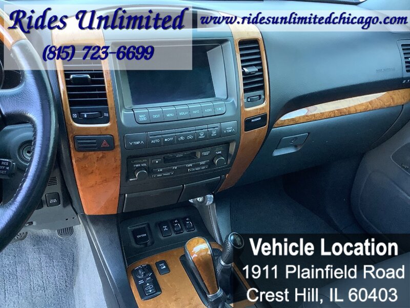 Used 2004 Lexus GX 470 image 17