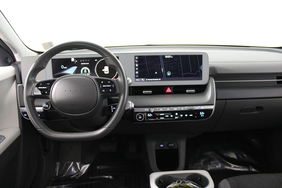 Used 2023 Hyundai Ioniq 5 SE image 12