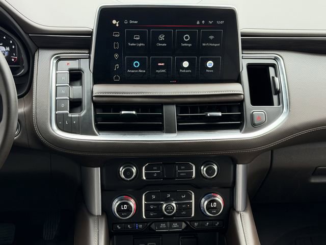 Used 2024 GMC Yukon SLT AWD/4WD image 18