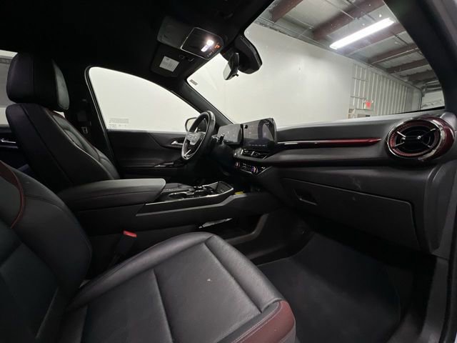 Certified 2025 Chevrolet Equinox RS w/ Safety and Technology Package image 28