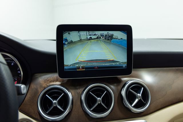 Used 2018 Mercedes-Benz GLA 250 4MATIC image 18