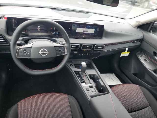 New 2027 Nissan Sentra SR w/ Floor Mat Package FWD image 8