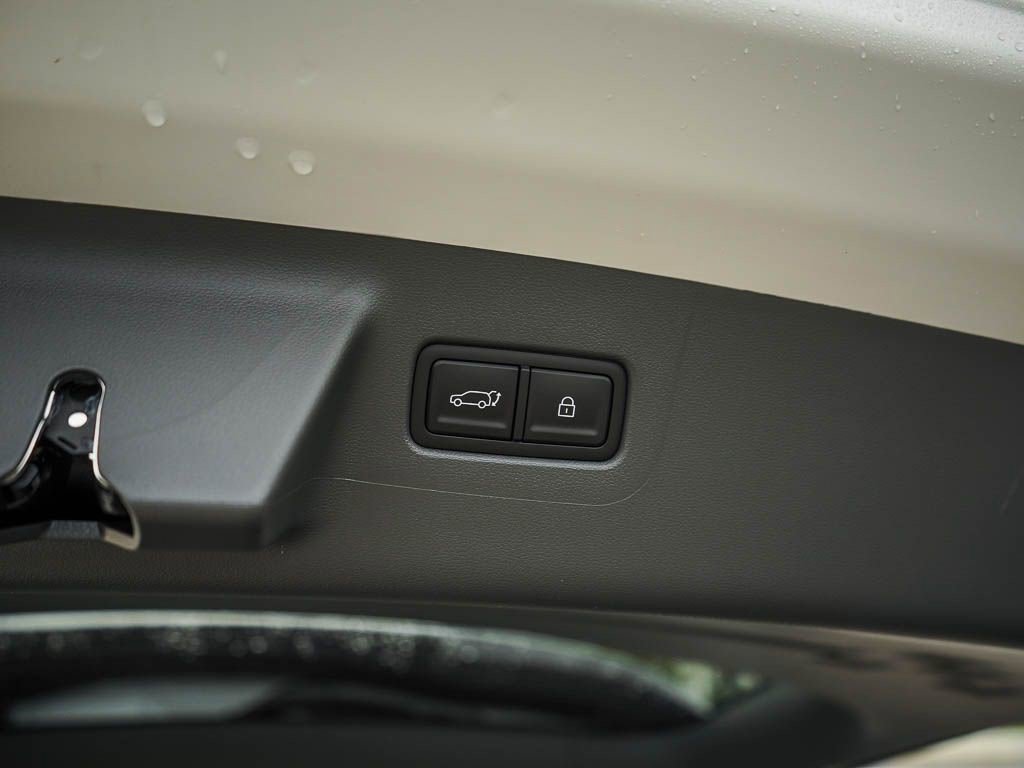 New 2027 Hyundai Santa Fe SEL AWD/4WD image 9