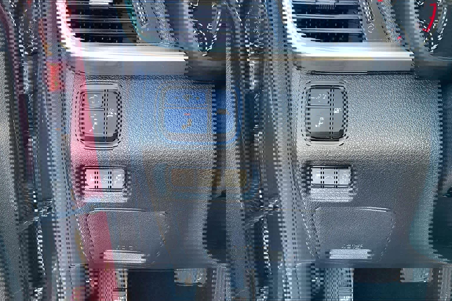 Used 2019 Kia Optima LX image 32