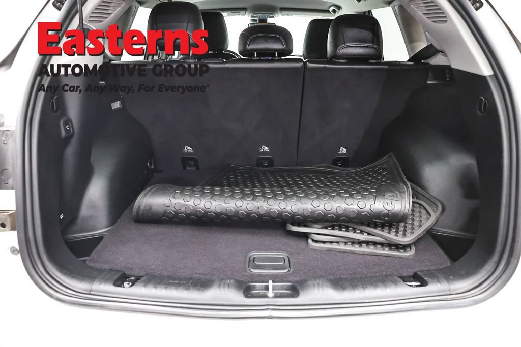Used 2022 Jeep Compass Latitude w/ Convenience Group FWD image 9