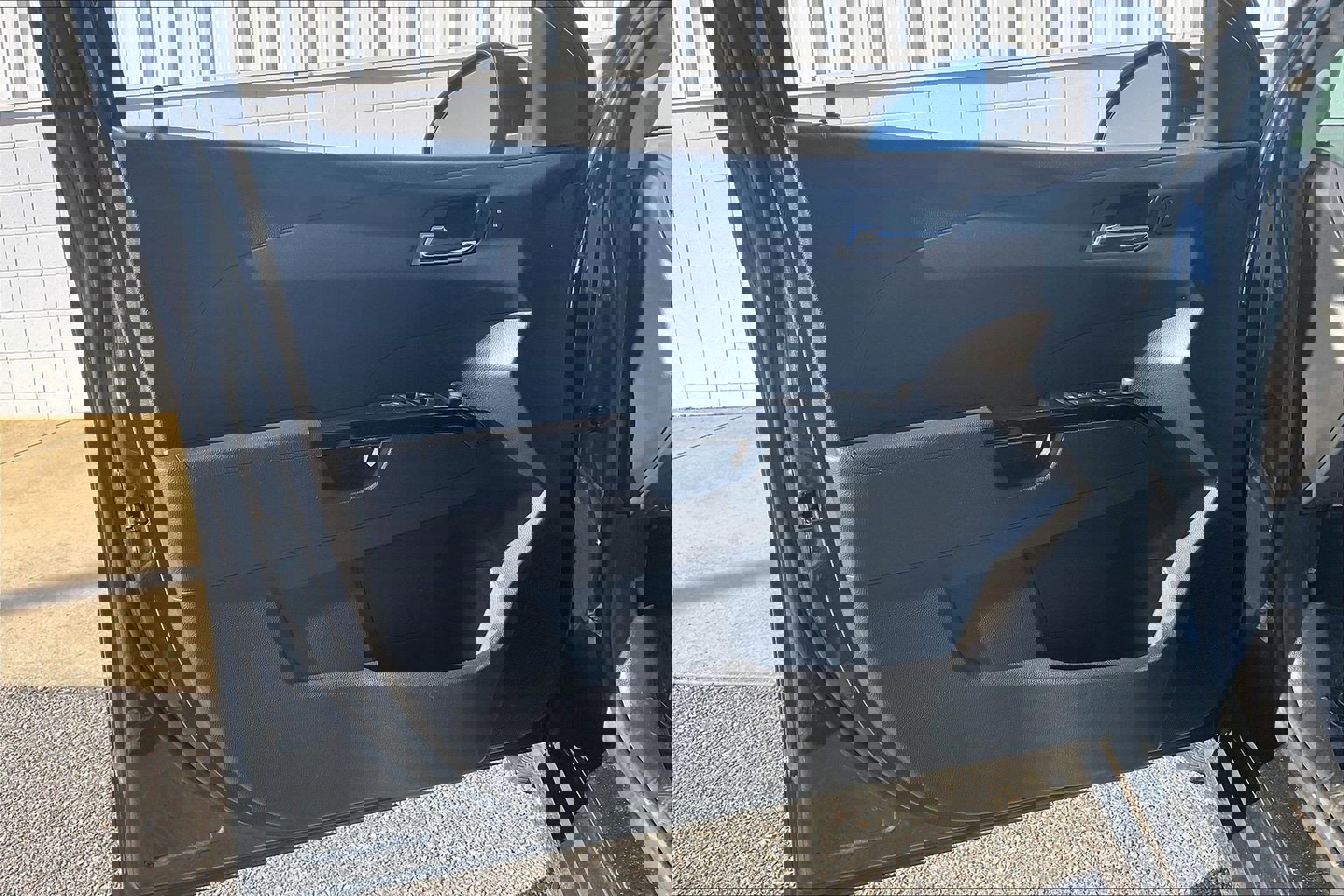 Used 2020 Chevrolet Sonic LT w/ Convenience Package image 27