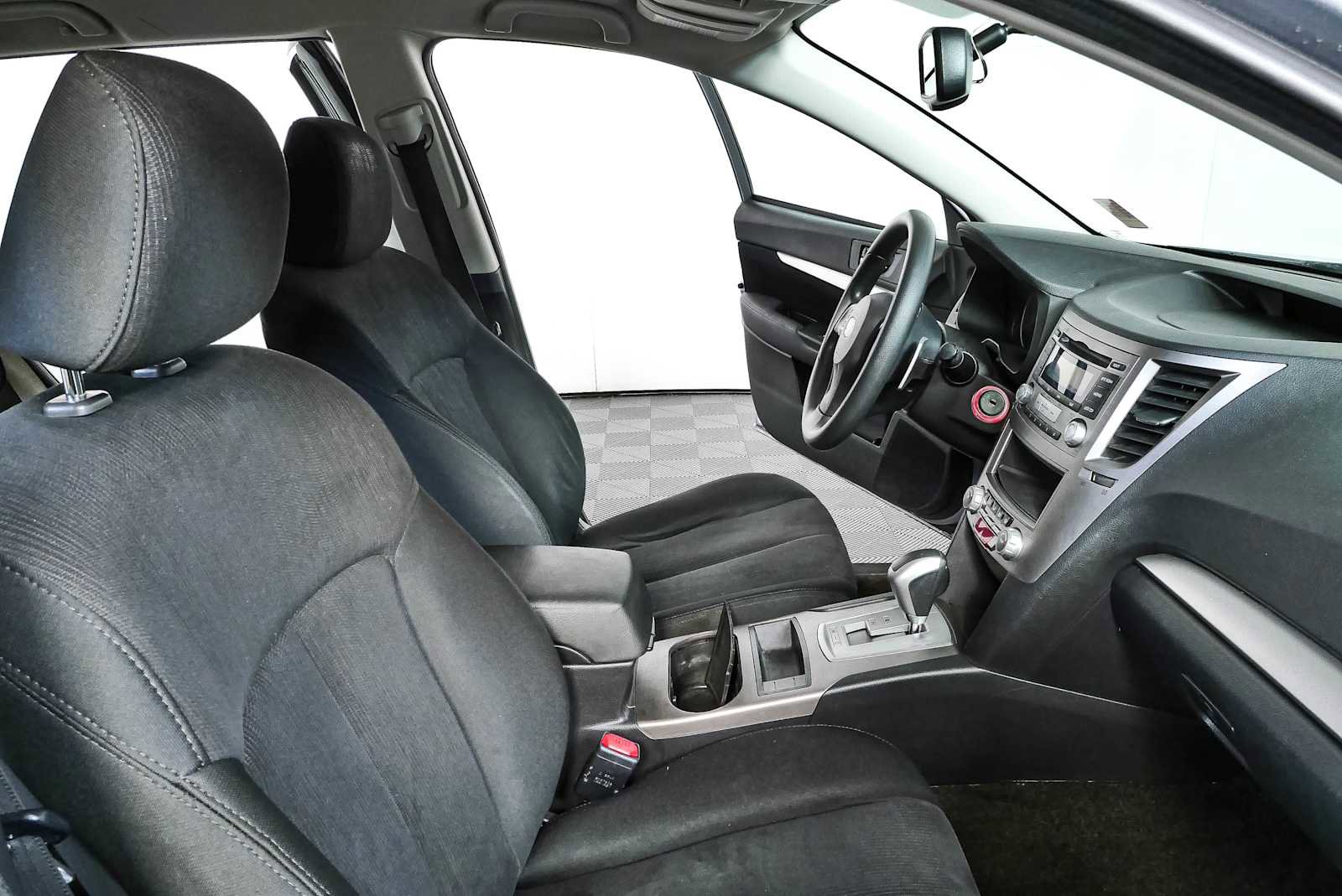 Used 2014 Subaru Outback 2.5i AWD/4WD image 19