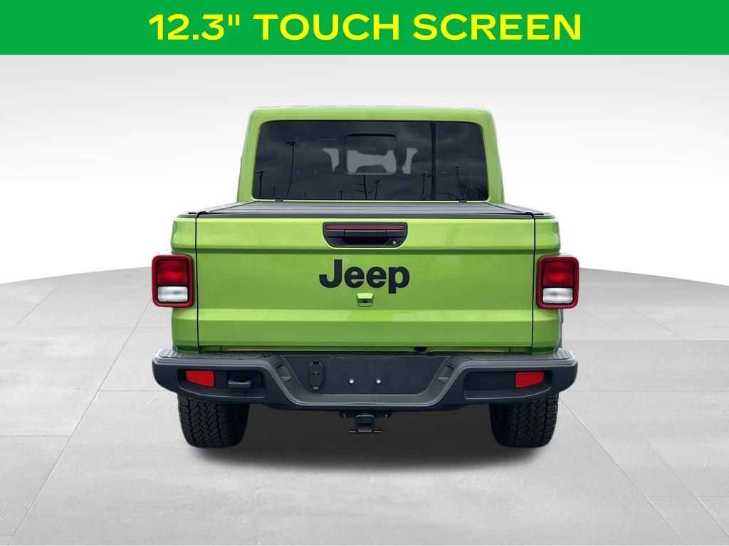 Used 2025 Jeep Gladiator Sport image 10