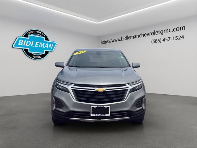 Used 2024 Chevrolet Equinox LT AWD/4WD image 2