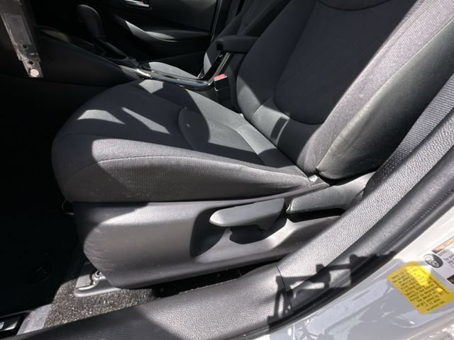 Used 2021 Toyota Corolla LE FWD image 20