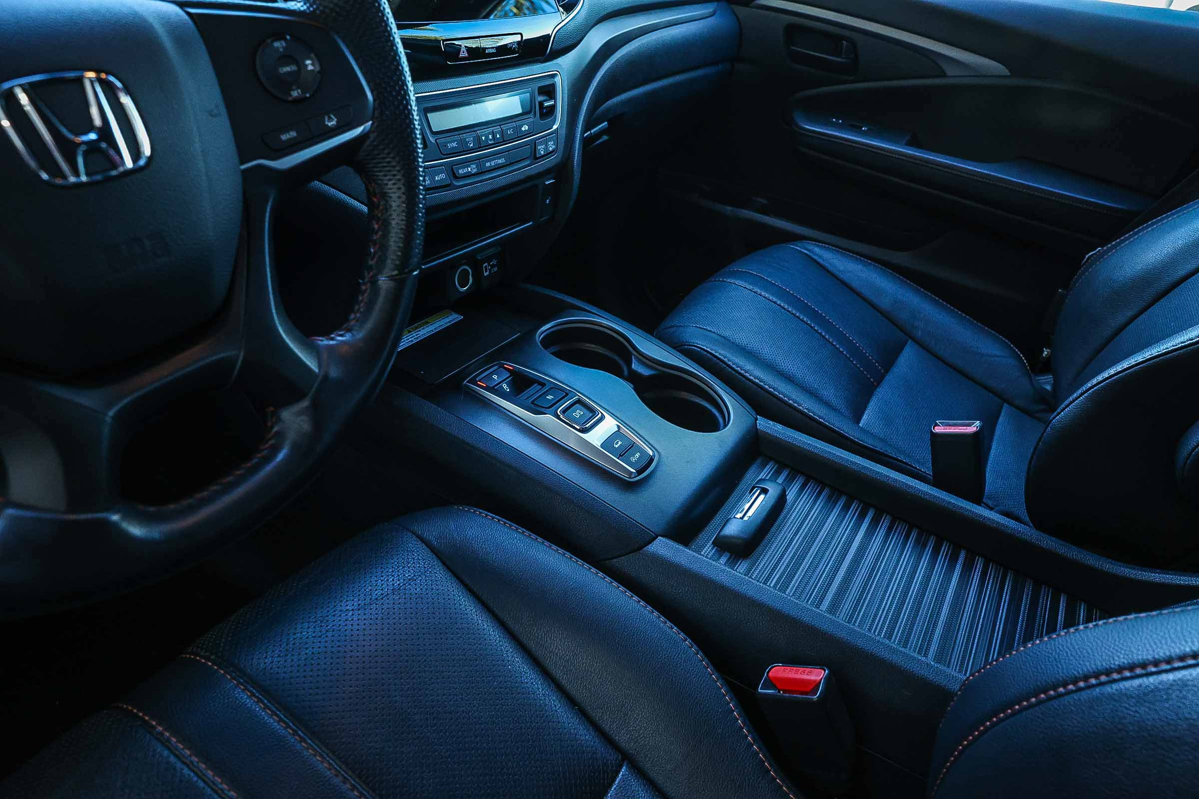 Certified 2023 Honda Passport TrailSport image 27