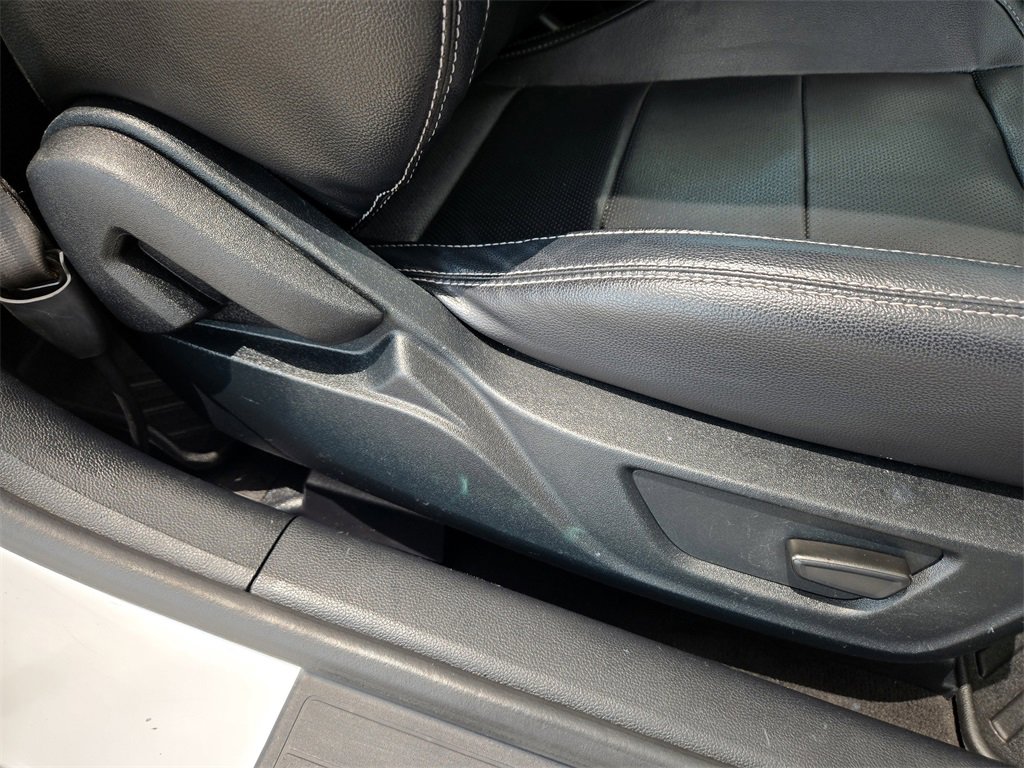 Used 2022 Ford Mustang Premium image 28