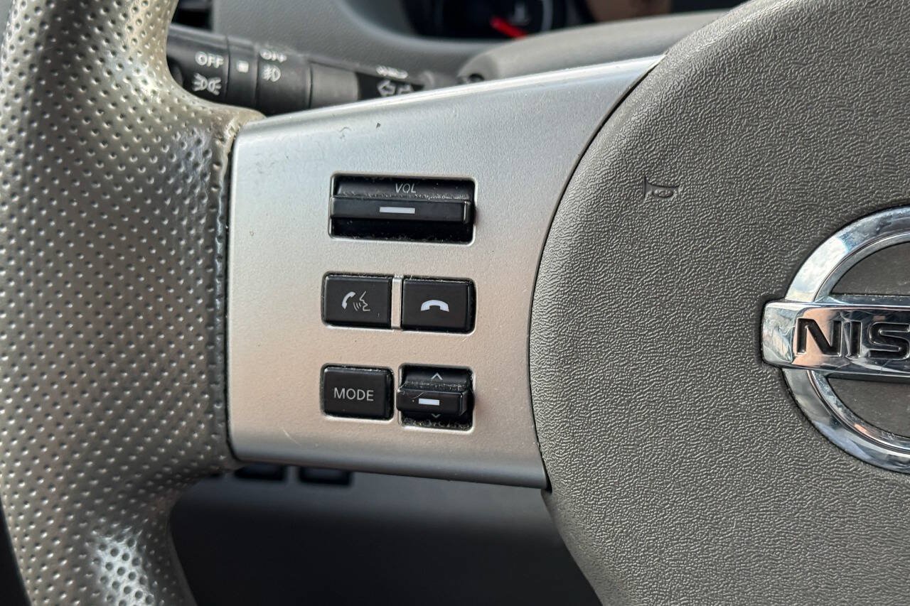 Used 2021 Nissan Frontier SV AWD/4WD image 25