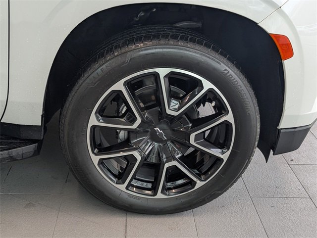 Used 2023 Chevrolet Tahoe RST w/ Luxury Package image 17