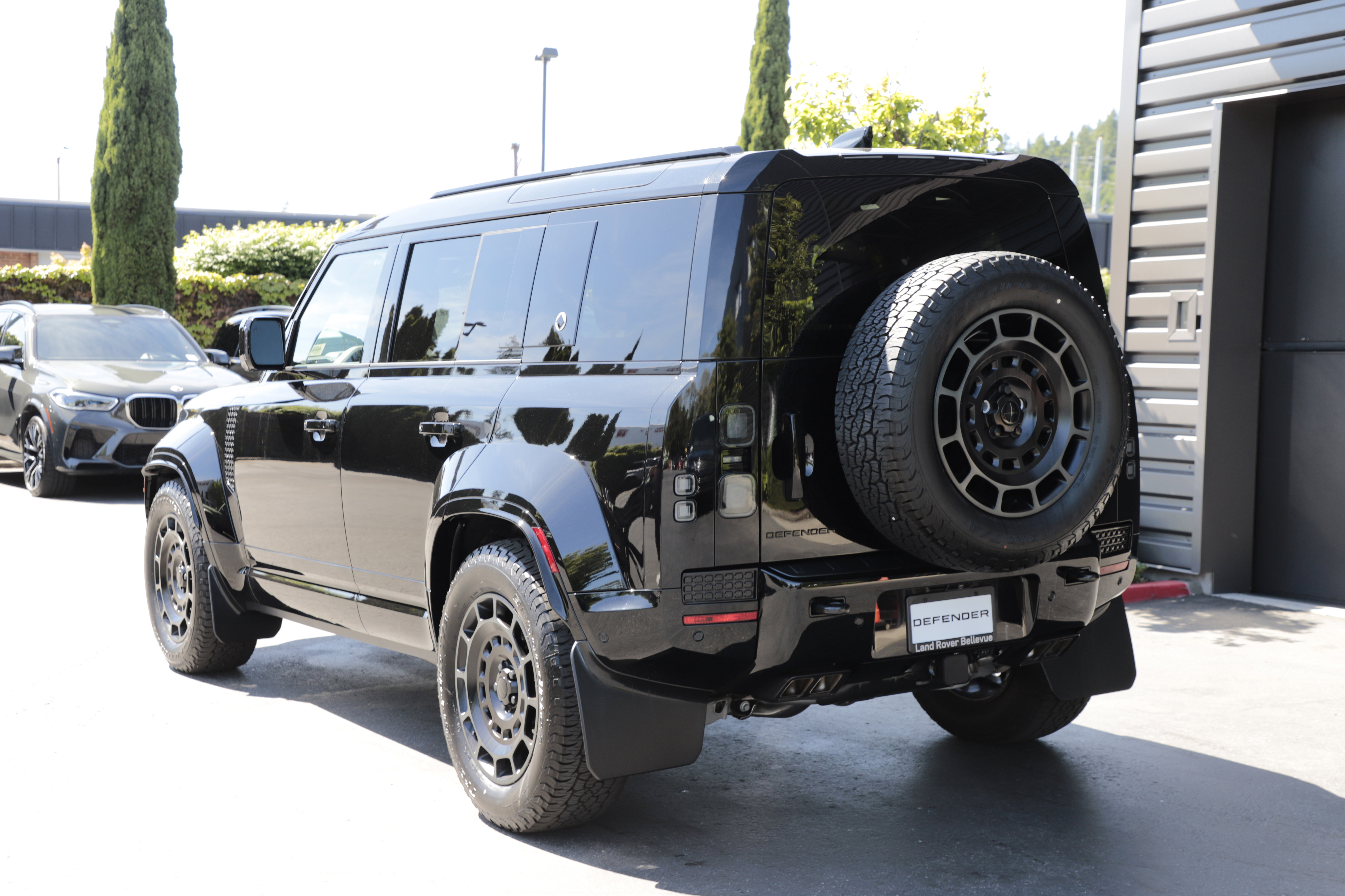 New 2026 Land Rover Defender 110 OCTA AWD/4WD image 6