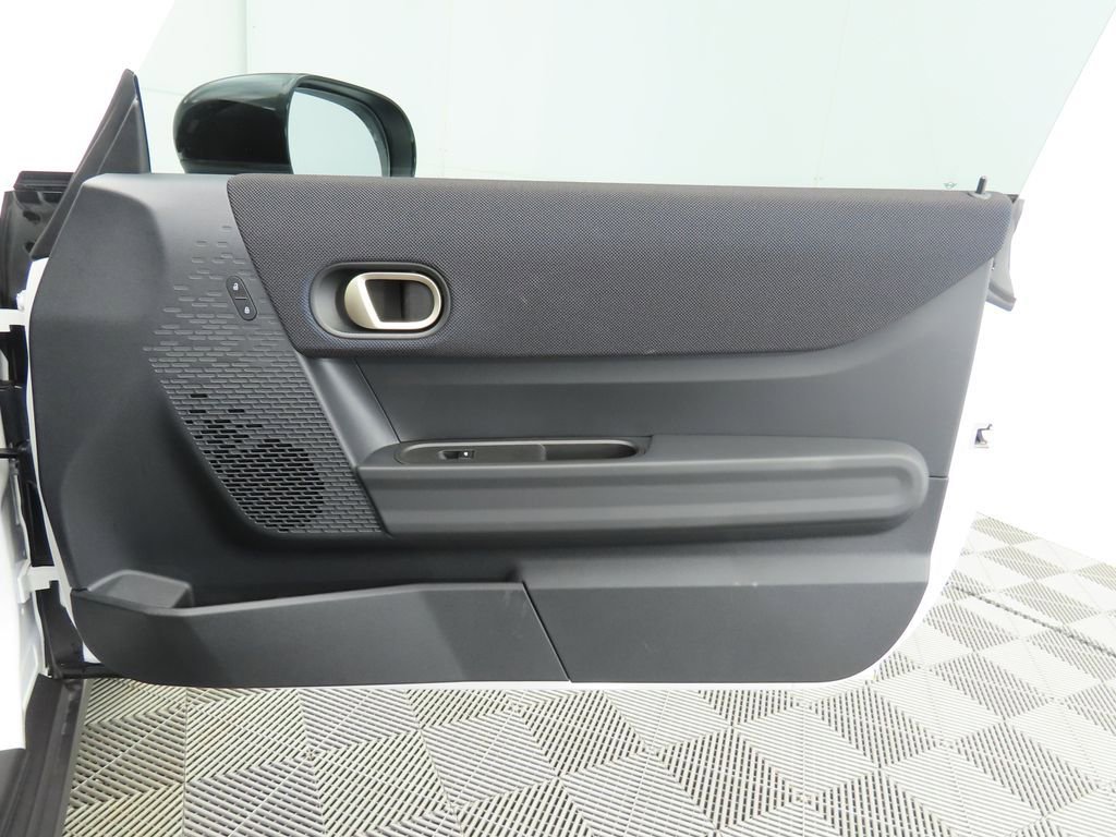 Used 2026 MINI Cooper 2-Door Hardtop image 26