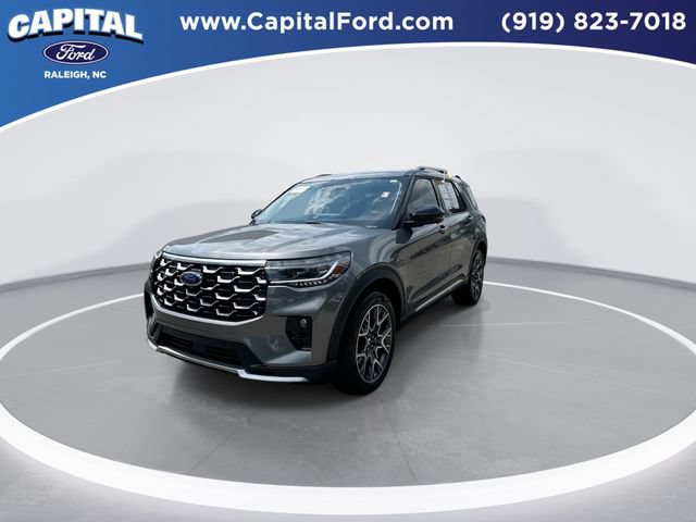 Certified 2025 Ford Explorer Platinum w/ Ultimate Package AWD/4WD image 4