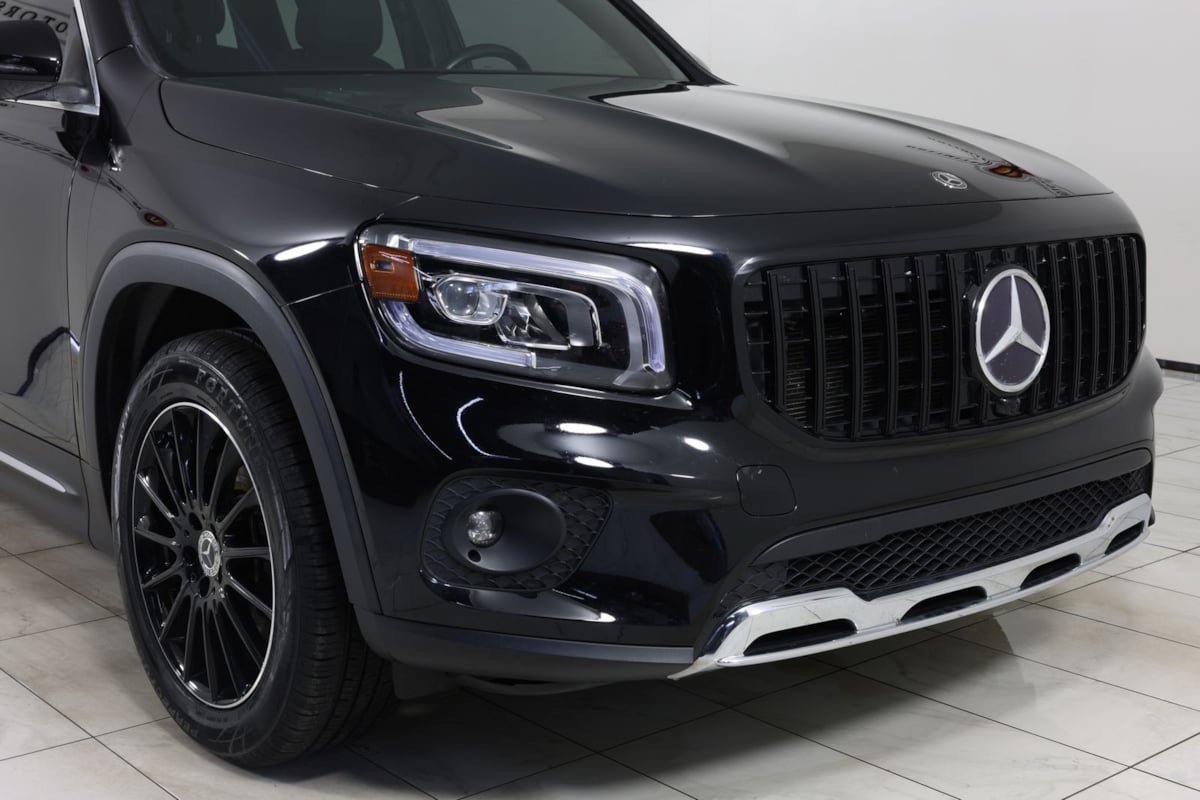 Used 2020 Mercedes-Benz GLB 250 4MATIC image 37
